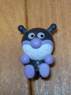 アンパンマン キャラクター フィギュア バイキンマン 黒と紫