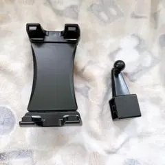 三脚マウントアダプター 360度回転可能 ユニバーサルタブレットクランプホルダー