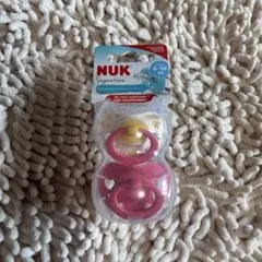 NUK Signature おしゃぶり 6-18m ピンク・イエロー　ハート　蜂