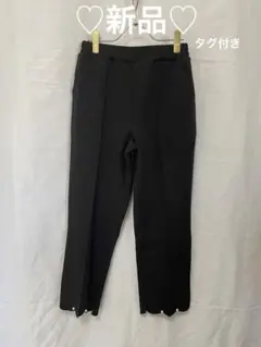 ♡新品♡ 黒 タグ付き パール付き スリムフィット パンツ