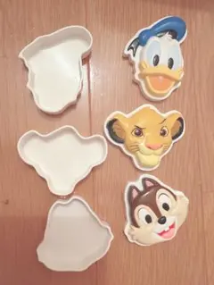 小物入れ　ディズニー　ドナルド　シンバ　チップ