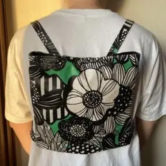ハンドメイド　リュック　防水　バッグ　柄　ボタニカル　花柄