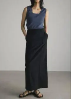 Stylemixer ローウエストバックスリットマキシスカート