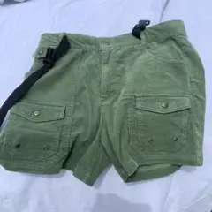 コーデェロイショートパンツ
