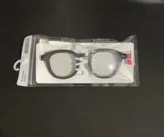 サングラス　ユニクロ　ウェリントン