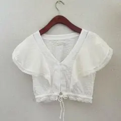 アーバン・アウトフィッターズ　ショート　ベルスリーブ　クロップトップ