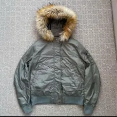 Item thumbnail for item ef5c464e-564d-4500-8bfe-dd8f2a7b97a8