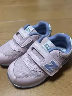 Item thumbnail for item 79d1935f-c65c-466d-95ef-084f31dddf12