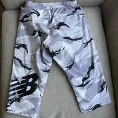 【美品】NB ニューバランス　ナイロンパンツ　七分丈　Mサイズ　カモフラ