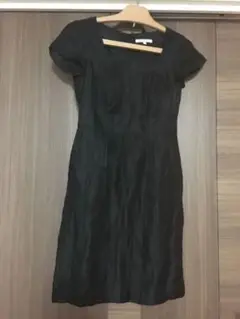 BANANA REPUBLIC／ひざ丈ワンピース