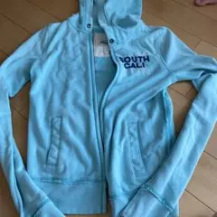 Hollister 水色 パーカー S