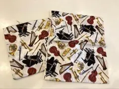 【輸入生地　可愛い♪楽器柄生地　2枚セット】両方とも約1m×90cm