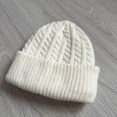 ニットキャップ　ホワイト