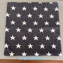 新品同様　Francfrancクッションカバー サイズ45✖️45