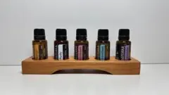 木種：サクラ材　無垢　アロマスタンド　ボトル15㎖×5本立用