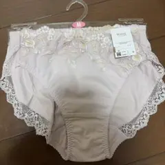 Item thumbnail for item 92214842-d96c-4b1d-a432-b7169188b7be