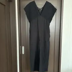 シャーリング　サロペット　黒