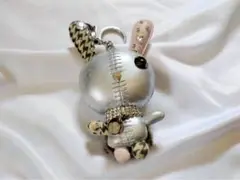 Swarovski ウサギ型キーホルダー