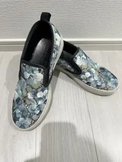 Item thumbnail for item dba1f7cb-5dd8-4145-932f-82c39fd844ac