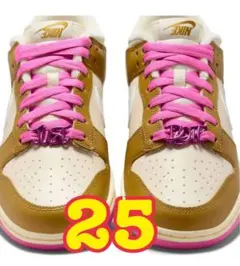 ●25 ダンク　NIKE スニーカー