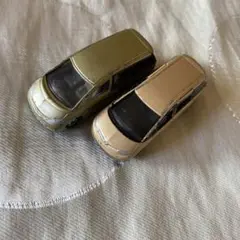 トミカ　エスティマ　ESTIMA ミニバン ミニカーセット 金色 ベージュ