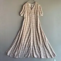 【完売・再販】大日方久美子さん　フラワープリントマキシワンピース