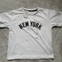 新品タグ付き　定価1650 MLB ニューヨーク・ヤンキース Tシャツ　110