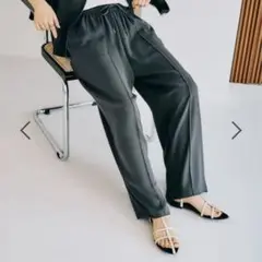 マルチメリットワイドパンツ