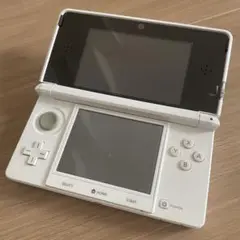 ニンテンドー3DS ピュアホワイト