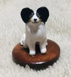 犬　パピヨン　ミニチュア　粘土　作家　置物