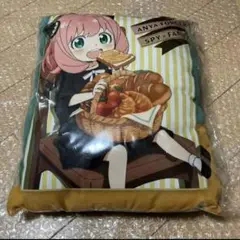 スパイファミリー　一番くじ　クッション　アーニャ・フォージャー
