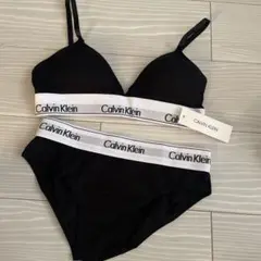 Calvin Klein ブラックブラジャーショーツセット 29in/S