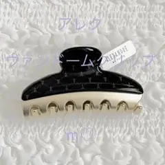 Item thumbnail for item bc902feb-d24e-4e47-93ec-99274ab02e34