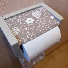 3118【2点100円、3点200円引き】花柄トイレットペーパーカバー
