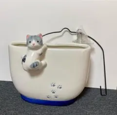 猫の飾り付き蚊取り線香ホルダー