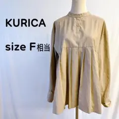 ［クリカ］ 長袖バンドカラーシャツ ベージュ プリーツ ゆったり 春 秋コーデ