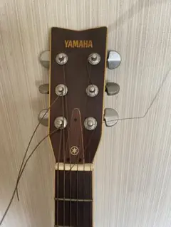 YAMAHA FG-301B ギター ハードケース付 シェルロゴ 装飾ピン YAMAHA FG-301B ギター ハードケース付 シェルロゴ 装飾ピン ギター