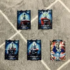 ウルトラマンカード５枚セット