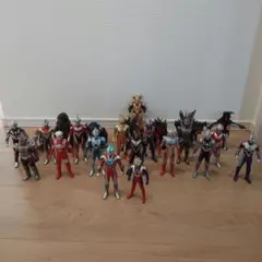 ウルトラマン　ソフビ　まとめ売り24体
