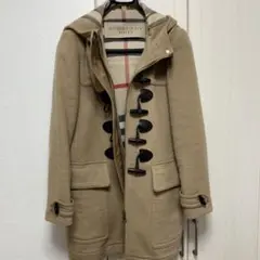 BURBERRYバーバリー・ロンドンのダッフルコート、レディース。美品。