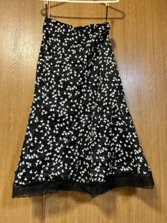 ローラアシュレイ　スカート
