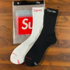 新品未使用　Supreme Hanes ソックス　2足 白　黒　シュプリーム