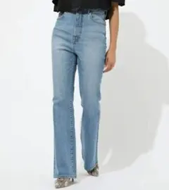 azul by moussy　ハイウエストフレアデニム