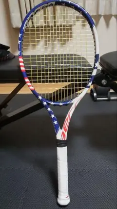 Babolat ピュアアエロvs