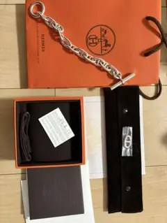 Item thumbnail for item 7d49f8c0-3694-4f14-874d-ba35189bd27f