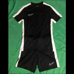 NIKE 上下セットアップ　半袖ジャージ黒 スリムフィット【上:M 下:L】