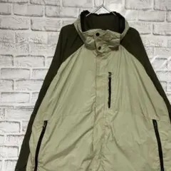 コロンビア　マウンテンパーカーベージュ2XL ロゴ刺繍アウトドア828