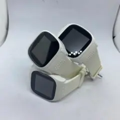スマートウォッチ　ホワイト　白　ジャンク品　三個セット