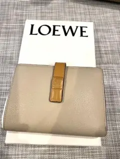 ロエベ 財布