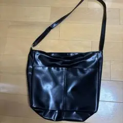 黒 合成皮革 トートバッグ